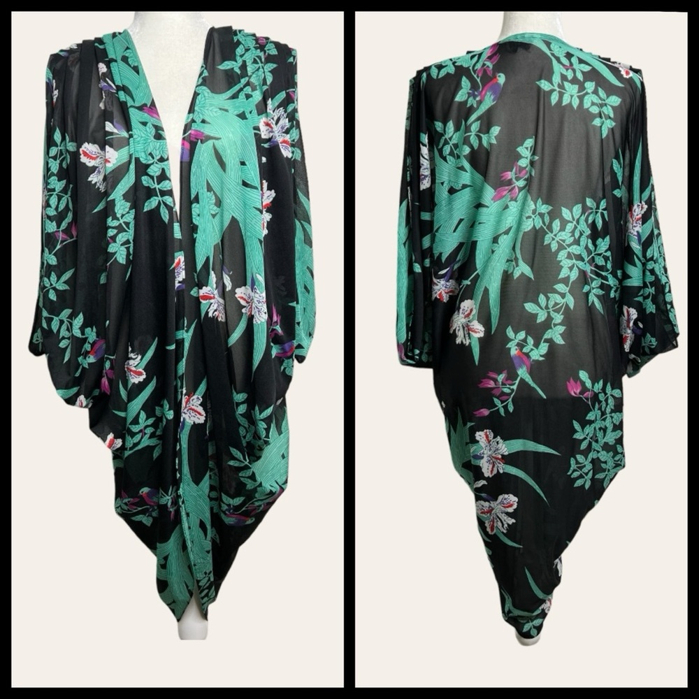 Vintage Ayres By E. Eysen Sleeveless Kimono Open Front Unique Cut Bird Floral